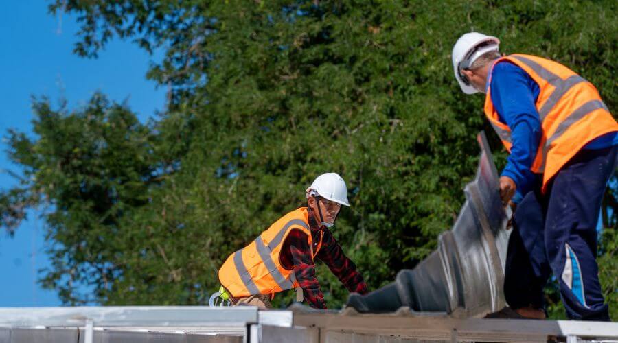 Professional Flat Roofing Installation in Universal, IN